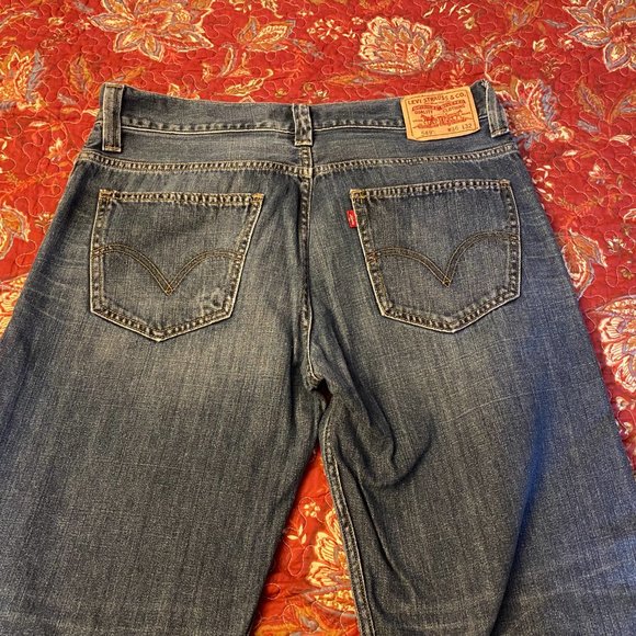 Levi's Men's 549 Blue Jeans size 36 x 32 - Picture 3 of 3